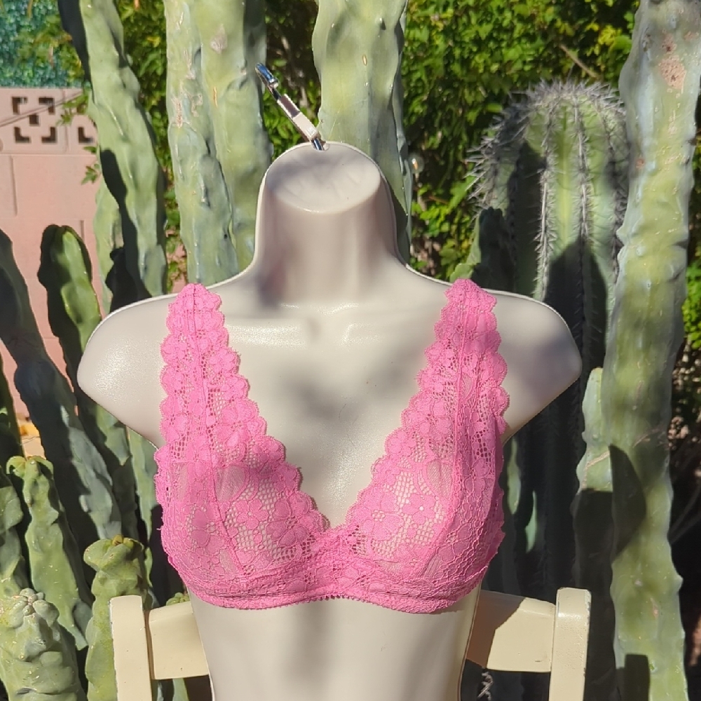 🚨3/$20! Honeydew Intimates Bright Hot Pink Floral Lace Bralette Medium